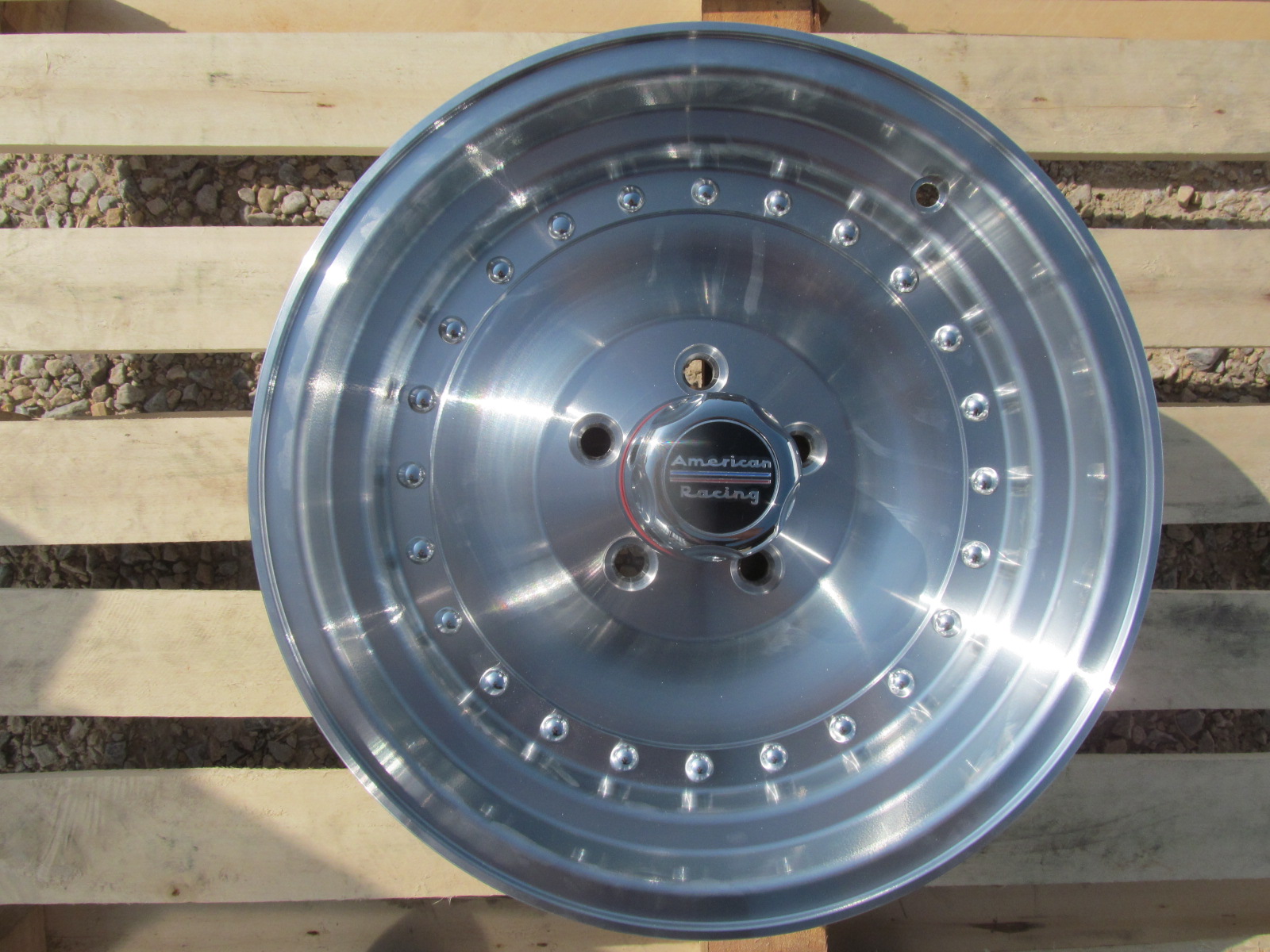 AMERICAN RACING AR61 OUTLAW I - disky pre muscle car klasiku