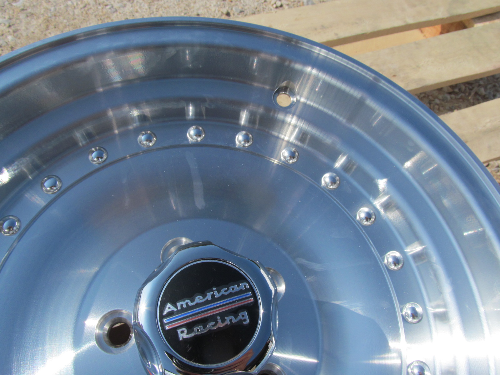 AMERICAN RACING AR61 OUTLAW I - disky pre muscle car klasiku