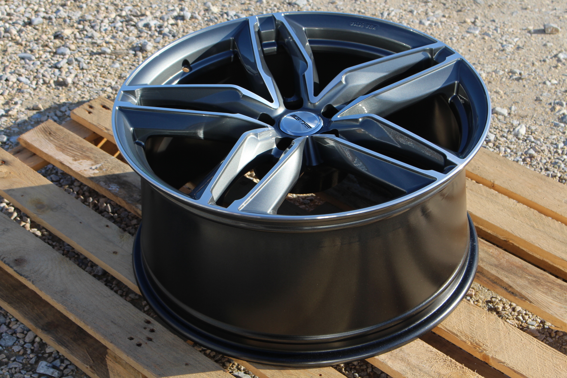 GMP ATOM - klasický disk pre Audi